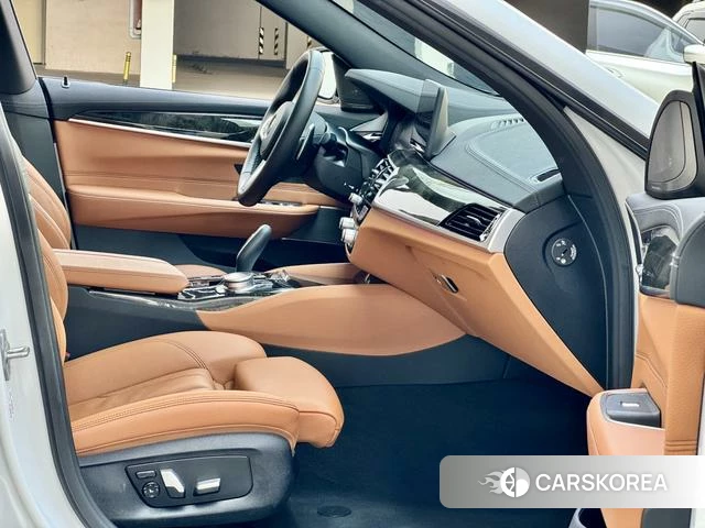 BMW 6 series GT id 4253856 из Китая 13
