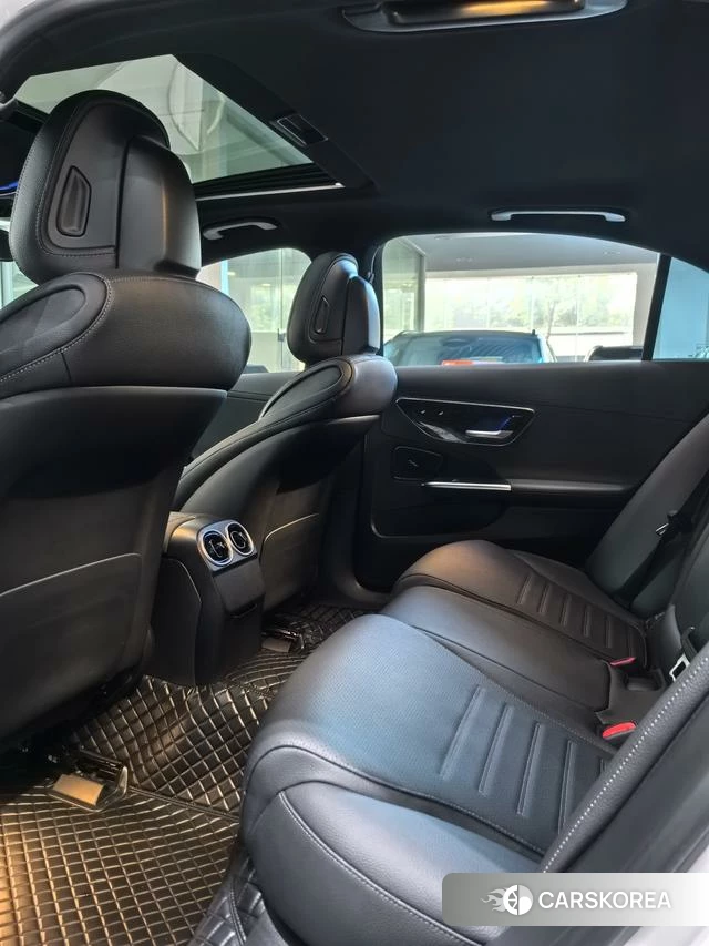 Mercedes-Benz Class C id 4392250 из Китая 10