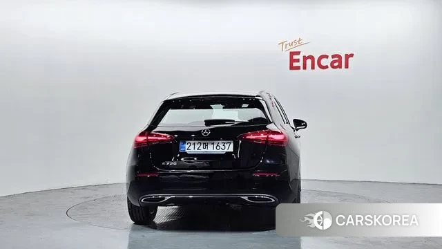 Mercedes-Benz A-Class W177 id 3466927 из Кореи 14