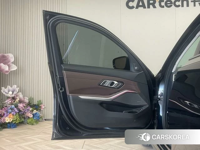 BMW 3 series id 4359167 из Китая 20