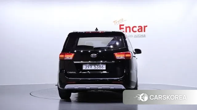 Kia All New Carnival id 3330722 из Кореи 14