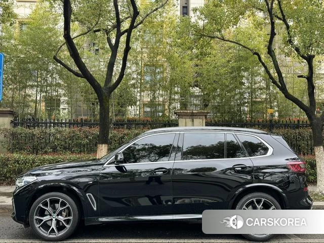 BMW X5 id 3908151 из Китая 11