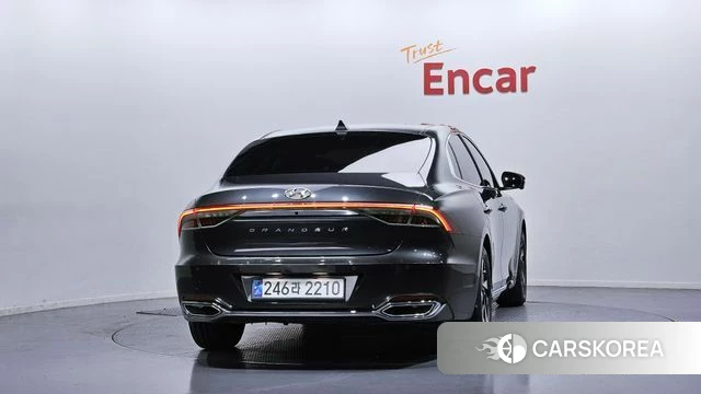 Hyundai The New Grandeur IG Hybrid id 3898904 из Кореи 14