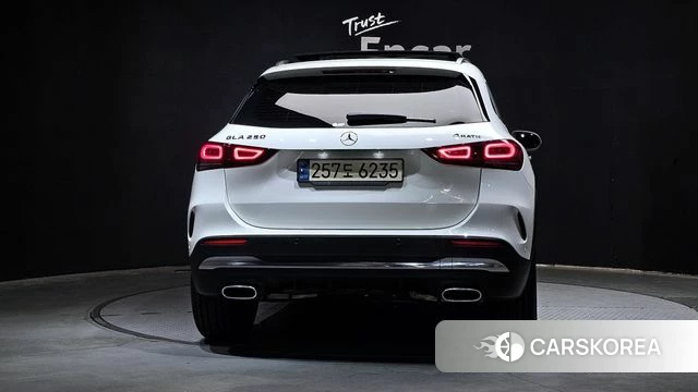 Mercedes-Benz GLA - Class H247 id 4293813 из Кореи 25