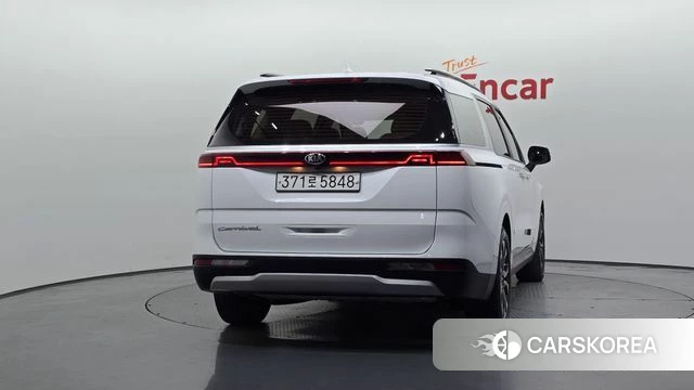 Kia Carnival 4th generation id 4671621 из Кореи 25
