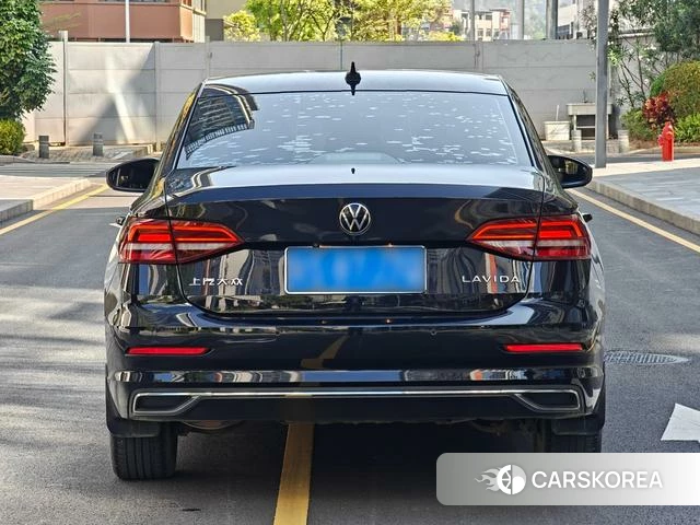 Volkswagen Lavida 2022 Черный из Китая, фото 6