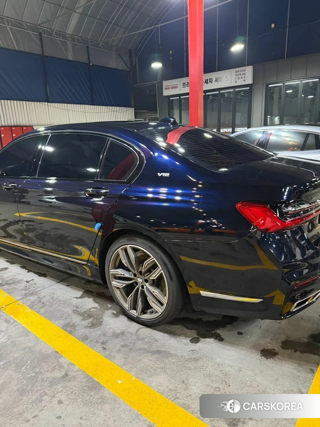 BMW 7 Series (G11) id 3801292 из Кореи 9