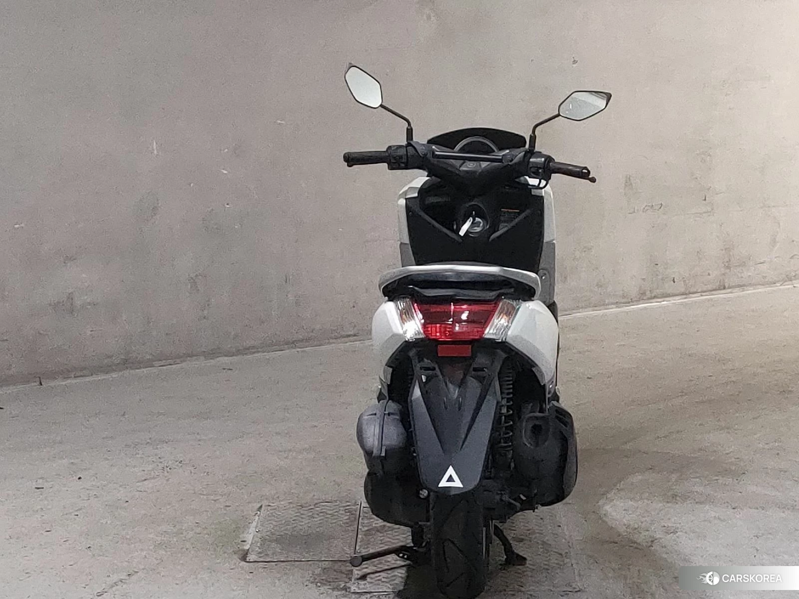 Проданный Yamaha N-MAX 155 id 4289740 из Японии, фото 2