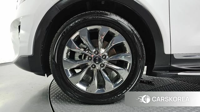 Kia The New Sorento id 4677853 из Кореи 28