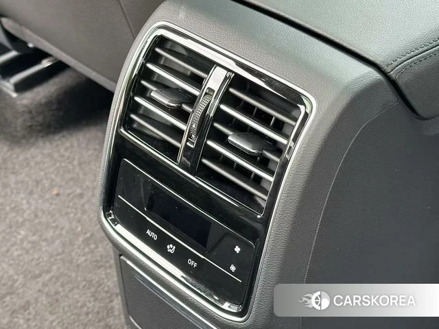 Volkswagen Magotan PHEV id 4261878 из Китая 10