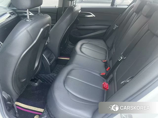 BMW 1 series 2020 Белый из Китая, фото 4