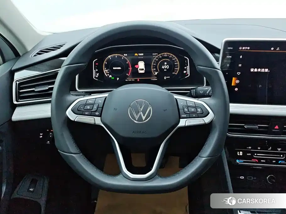 Volkswagen Tiguan L id 4576652 из Китая 10