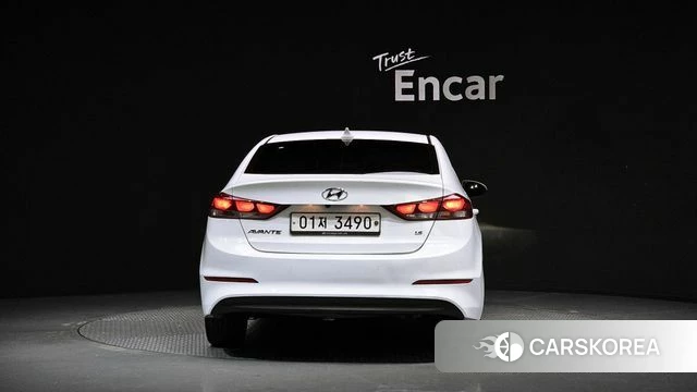 Hyundai Avante AD id 3846023 из Кореи 14