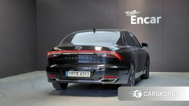 Hyundai The New Grandeur IG Hybrid id 4382620 из Кореи 24