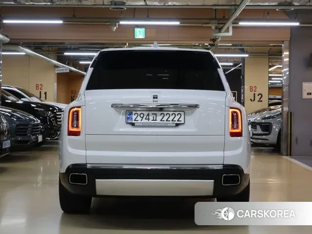 Rolls-Royce Cullinan id 3029116 из Кореи 14