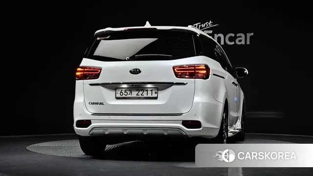 Kia The New Carnival id 3161684 из Кореи 14