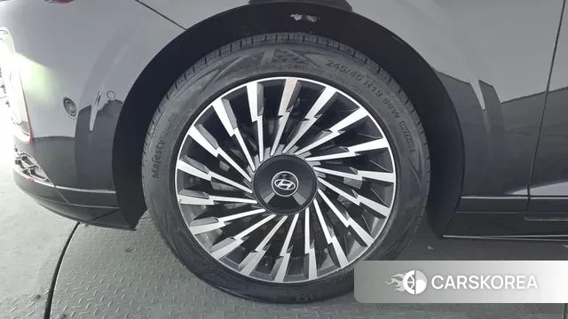 Hyundai Grandeur Hybrid (GN7) id 3734778 из Кореи 14