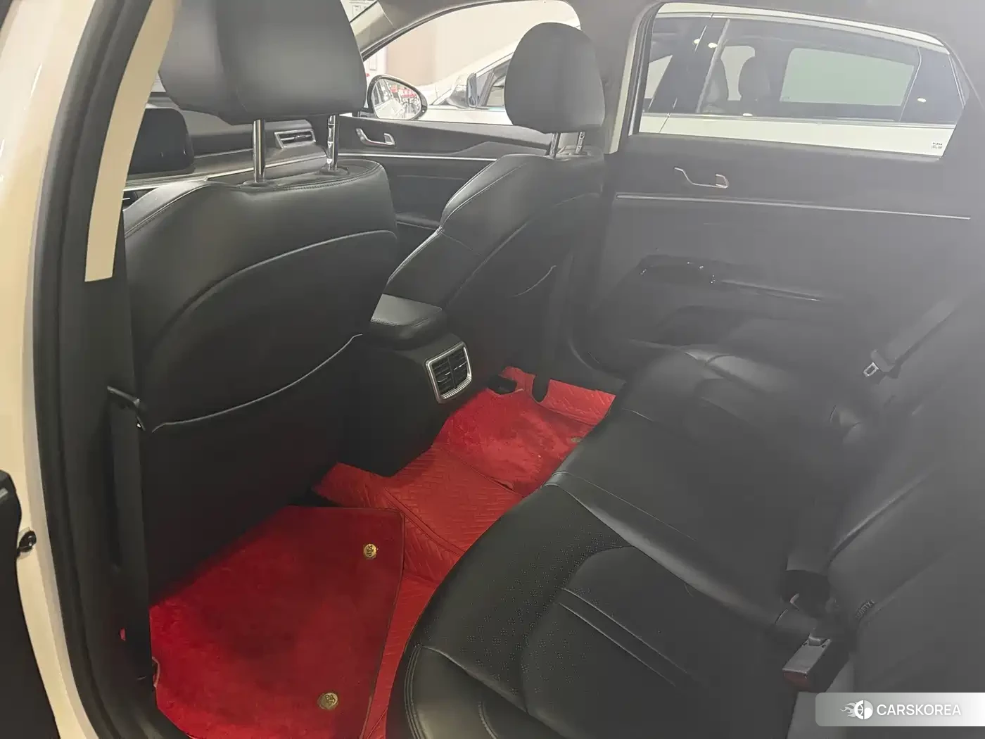 Kia K5 2022 Белый из Китая, фото 4