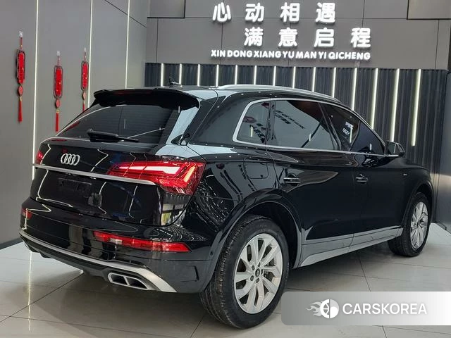 Audi Q5L 2022 Черный из Китая, фото 4