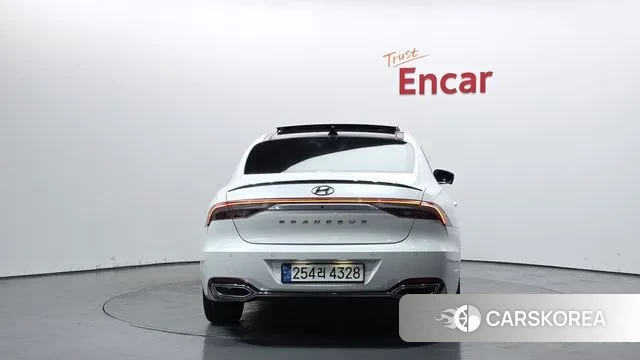 Hyundai The New Grandeur IG id 3551480 из Кореи 14