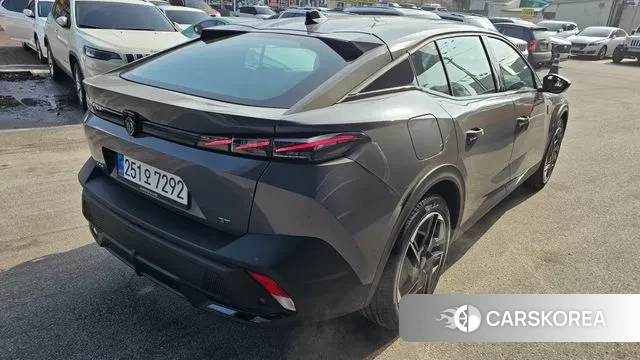 Peugeot 408 2025 Серебристо-серый из Кореи, фото 5