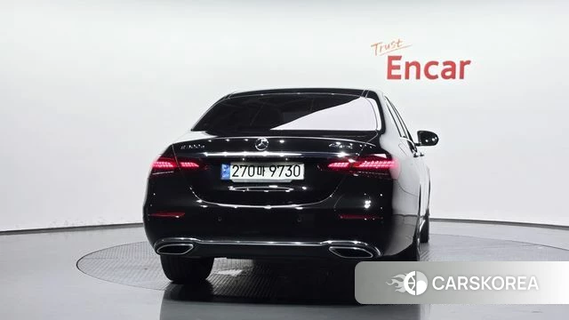Mercedes-Benz E-Class W213 id 4614449 из Кореи 14