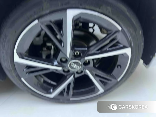 Audi A3 id 4265117 из Китая 18