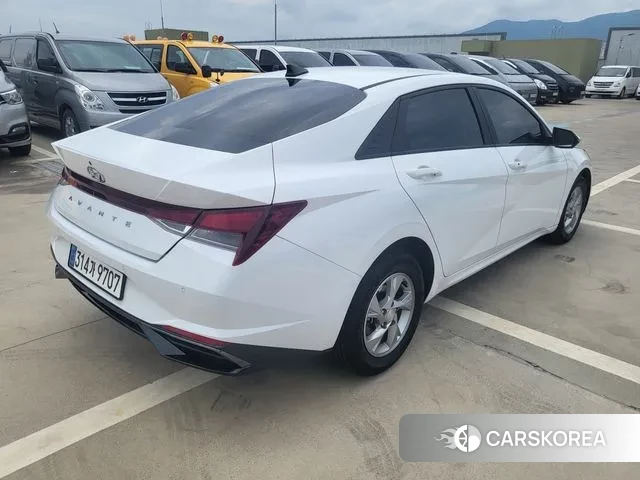 Hyundai Avante (CN7) id 3021424 из Кореи 12