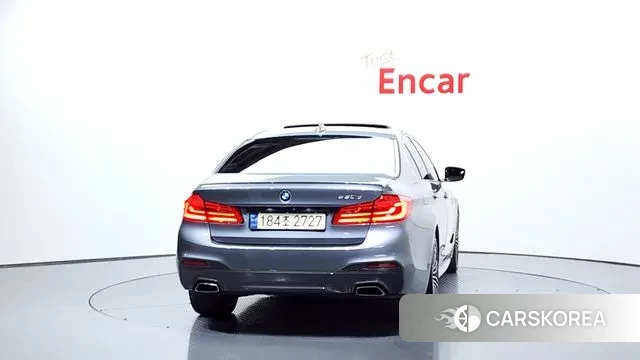 BMW 5 Series (G30) id 3494522 из Кореи 14