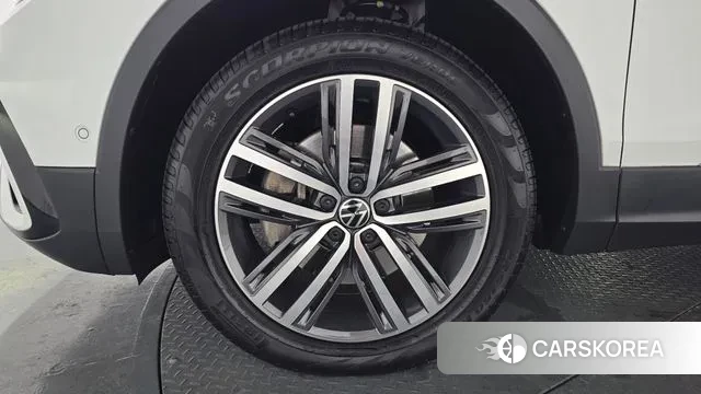 Volkswagen Tiguan Allspace id 3487472 из Кореи 14