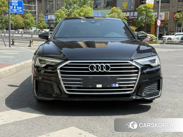 Audi A6L 2021 Черный из Китая, фото 4