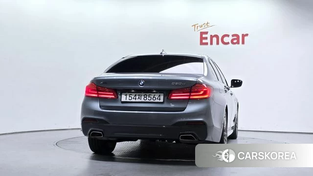 BMW 5 Series (G30) id 4895607 из Кореи 29