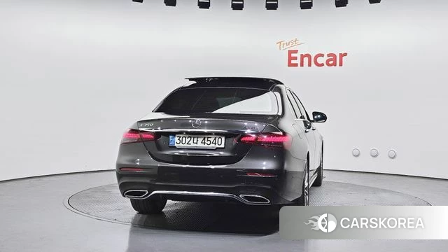 Mercedes-Benz E-Class W213 id 4267576 из Кореи 25