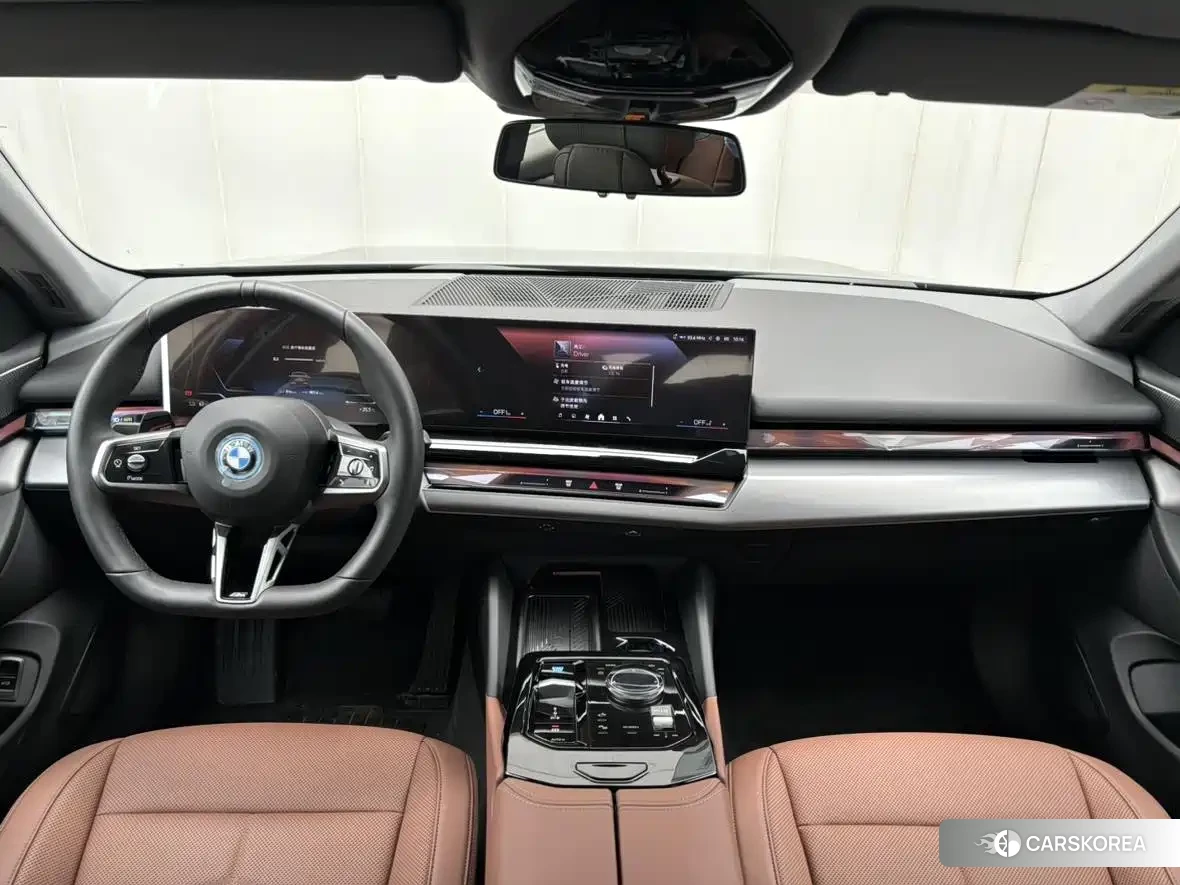BMW i5 id 4538827 из Китая 11