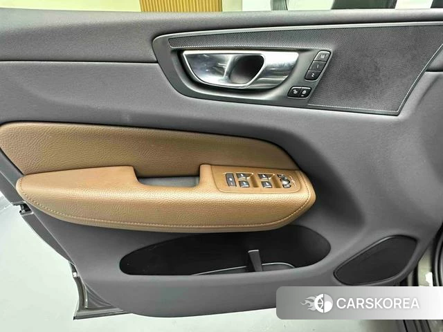 Volvo XC60 id 4208683 из Китая 25