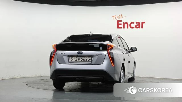 Toyota Prius 4th Generation id 3801663 из Кореи 14