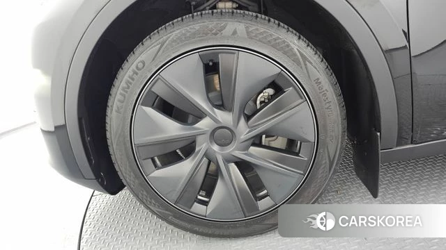 Tesla Model Y id 4649863 из Кореи 24