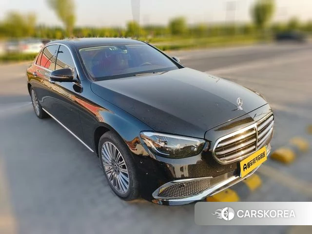 Mercedes-Benz E-class 2023 Черный из Китая, фото 4