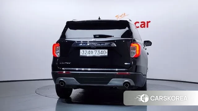 Ford Explorer 6th Generation id 3302379 из Кореи 14