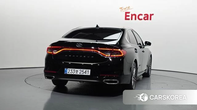 Hyundai Grandeur IG id 4390182 из Кореи 14