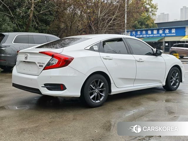 Honda Civic 2021 Белый из Китая, фото 4