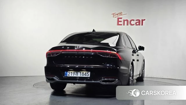 Hyundai The New Grandeur IG id 4603748 из Кореи 24