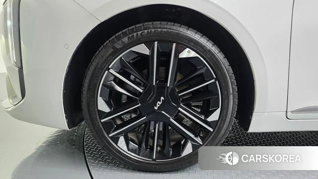 Kia The New K8 Hybrid id 4870600 из Кореи 27