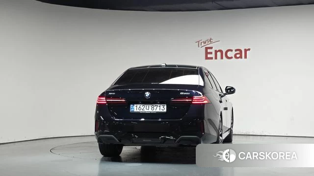 BMW 5 Series (G60) id 4739461 из Кореи 31