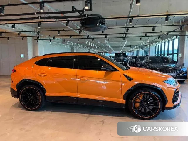 Lamborghini Urus id 2984972 из Кореи 14