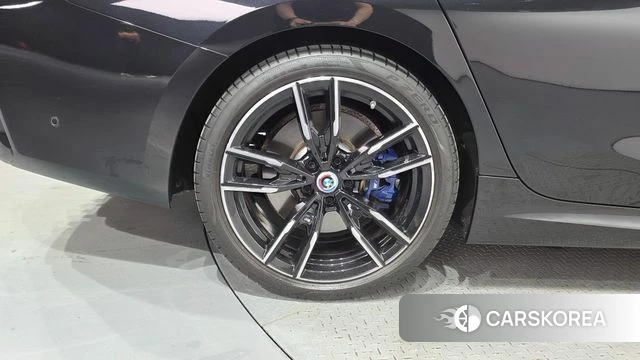 BMW 3 Series (G20) id 4623660 из Кореи 30
