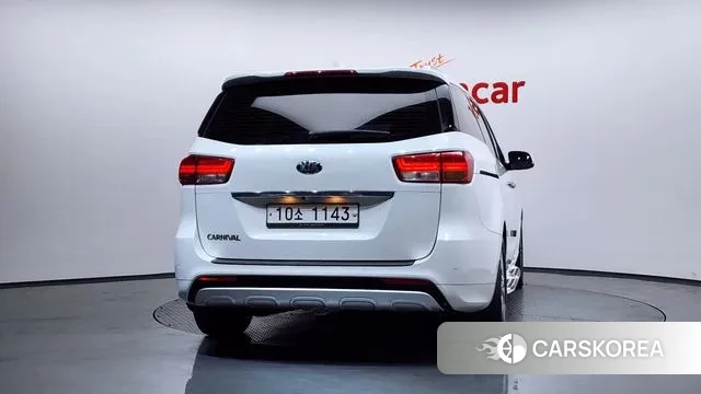 Kia All New Carnival id 3520642 из Кореи 14