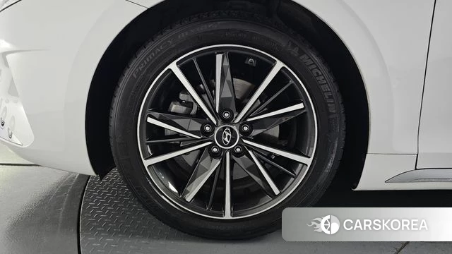 Hyundai The New Grandeur IG id 4434859 из Кореи 32