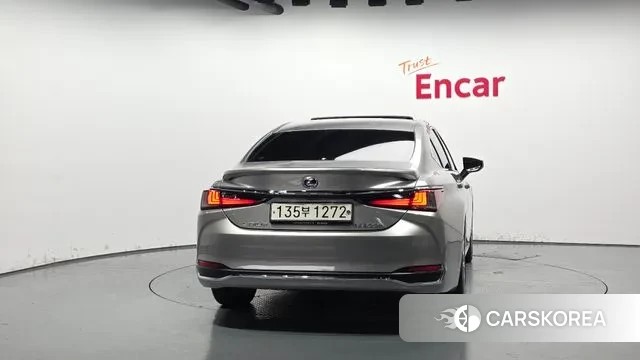 Lexus ES300h 7th generation id 3094834 из Кореи 14