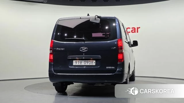 Hyundai The New Grand Starex id 4684558 из Кореи 14